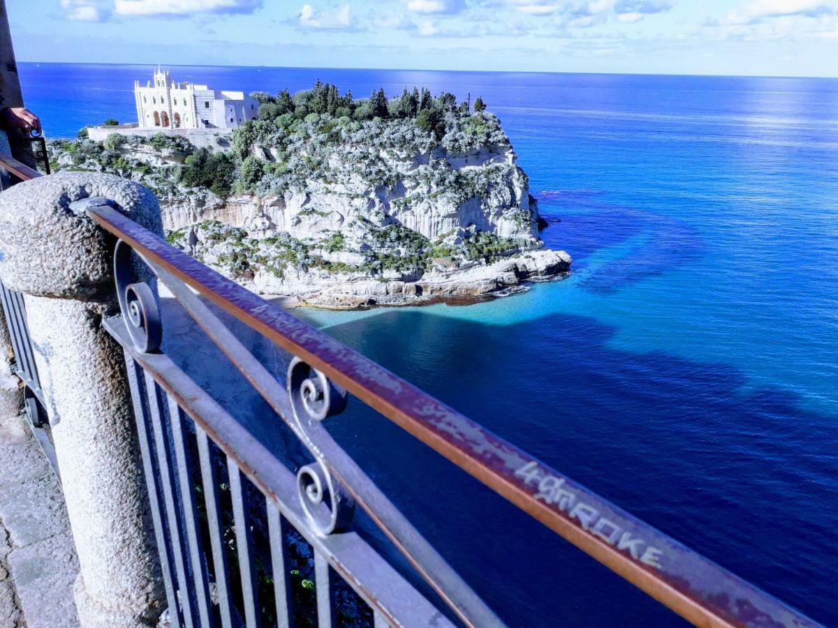 Hotel Villa Antica Tropea Exterior photo